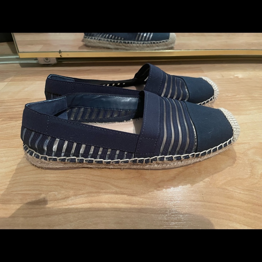Steve Madden flats size 7.5